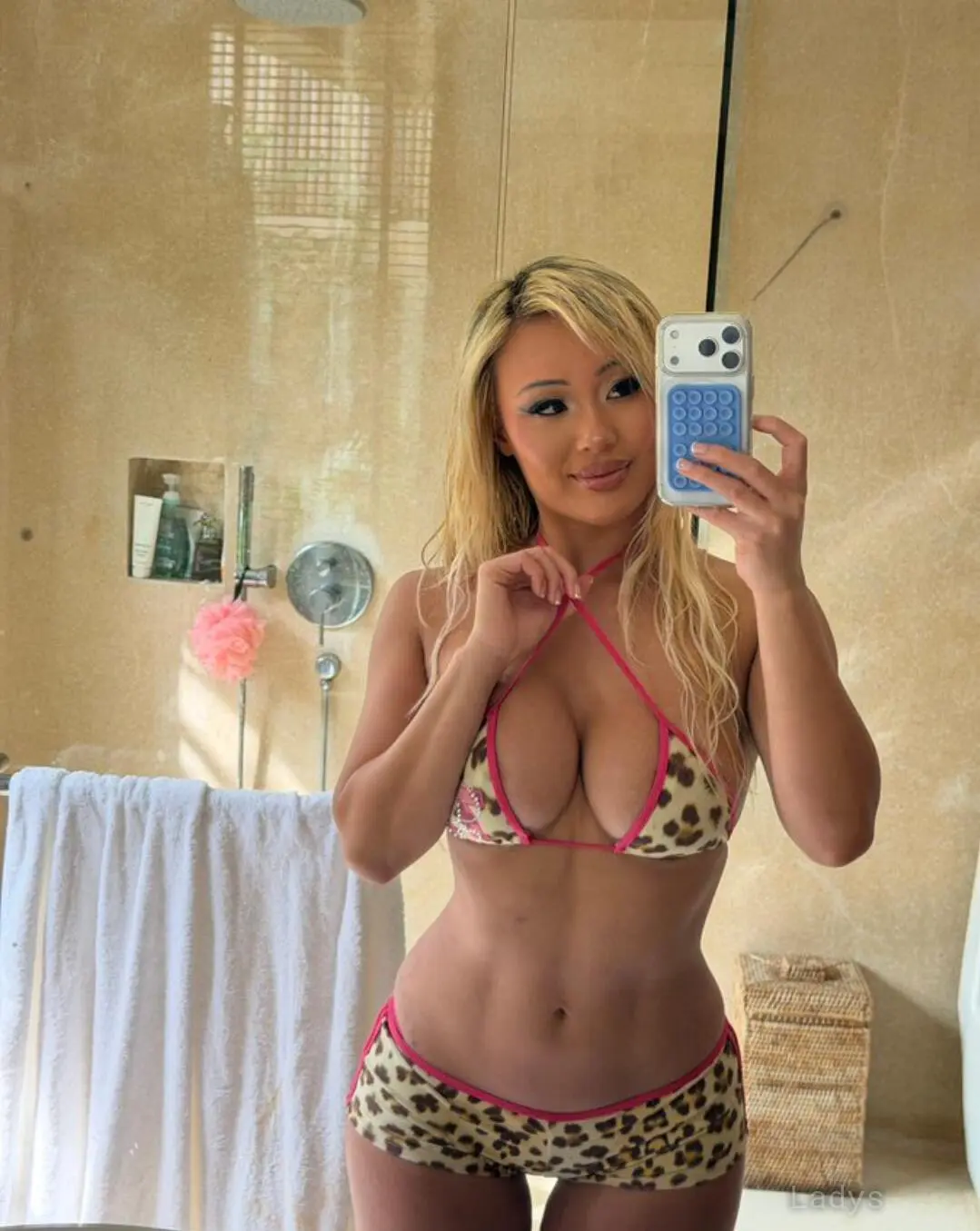 Emma, 29 years BBW escorts girl, height 164 sm, Weight 46 kg, backpage Wexford