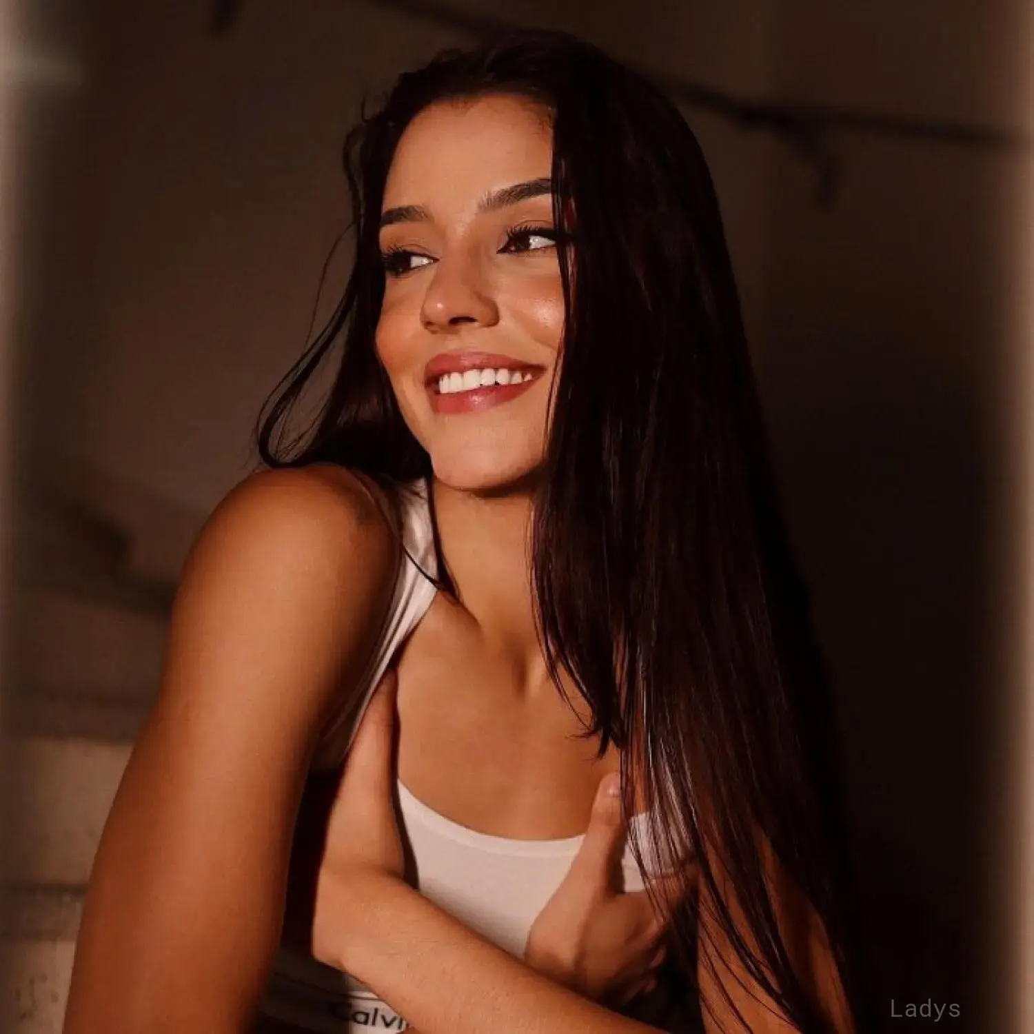 TINA, 22 years BBW escorts girl, height 175 sm, Weight 60 kg, backpage Zurich
