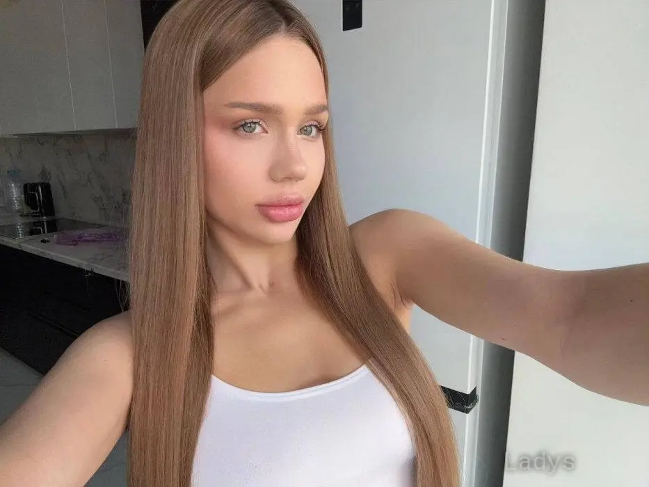 Milana, 22 years beautiful nude Baku escorts girl, height 155 sm, Weight 47 kg