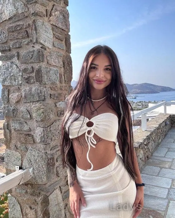 Slava, 24 years beautiful nude Baku escorts girl, height 167 sm, Weight 57 kg