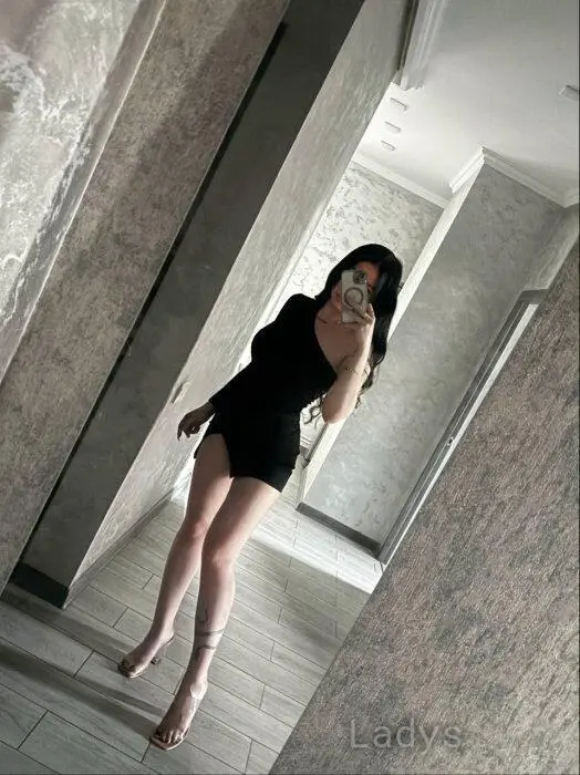 Stasy, 23 years beautiful nude Baku escorts girl, height 164 sm, Weight 50 kg