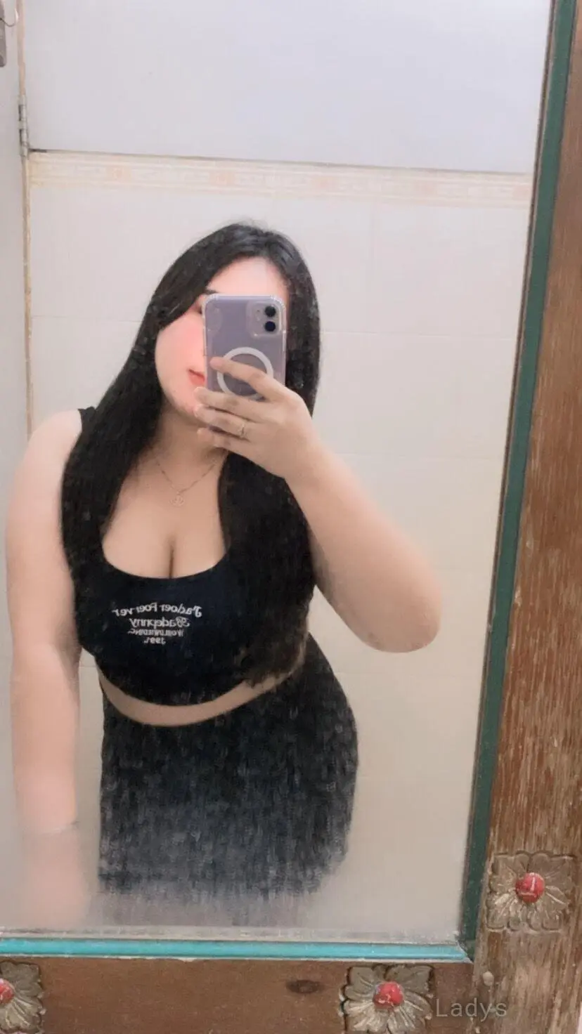 Diana, 18 years old Bali escort girl with big tits, height 159 sm, Weight kg