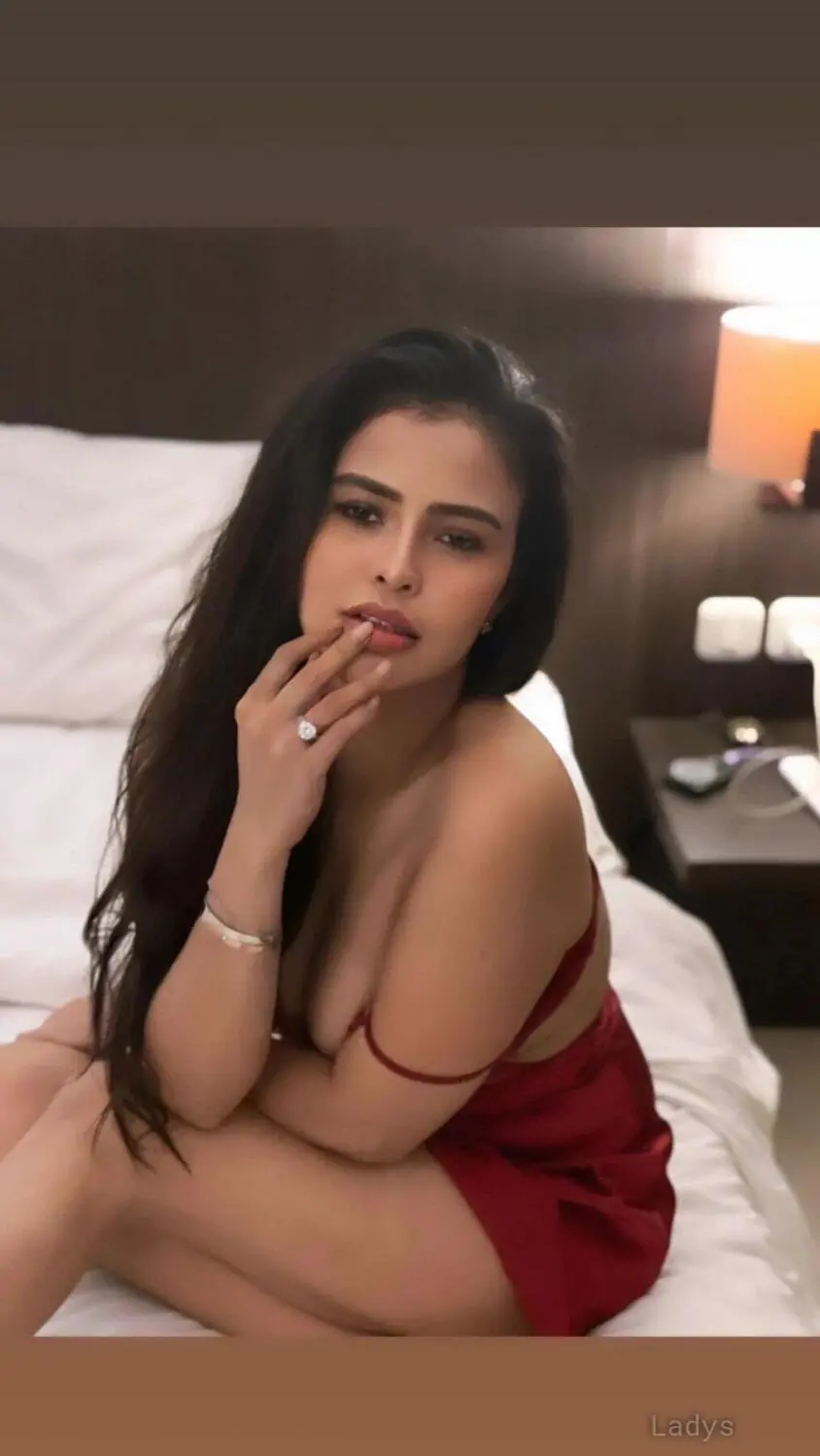Keyzha, 27 years old Bali escort girl with big tits, height 170 sm, Weight  kg