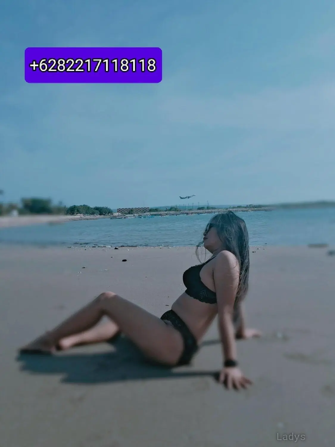 Lolyta, 35 years old Bali escort girl with big tits, height 157 sm, Weight kg