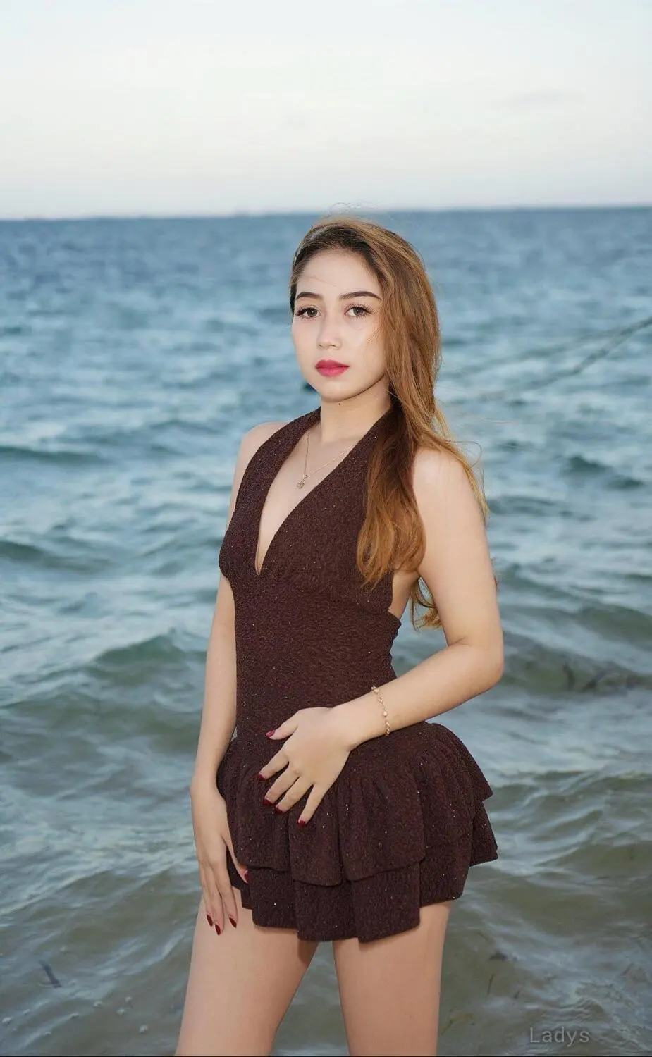 Anggun, 20 years beautiful nude Bali escorts girl, height 158 sm, Weight  kg