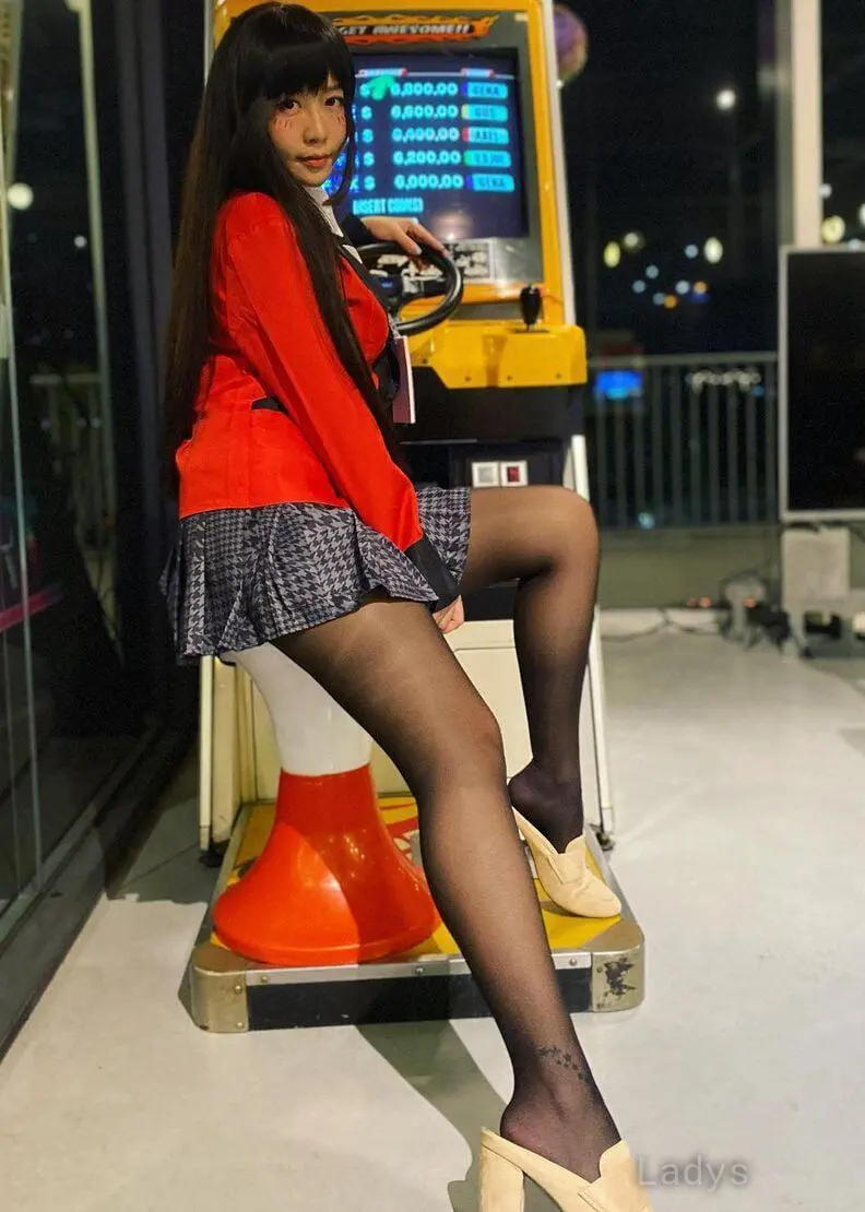 Baby Hsu, 38 years beautiful nude Bali escorts girl, height 152 sm, Weight 44 kg