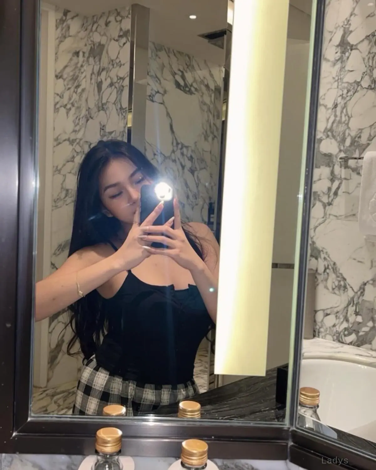 Delia, 23 years beautiful nude Bali escorts girl, height 165 sm, Weight  kg