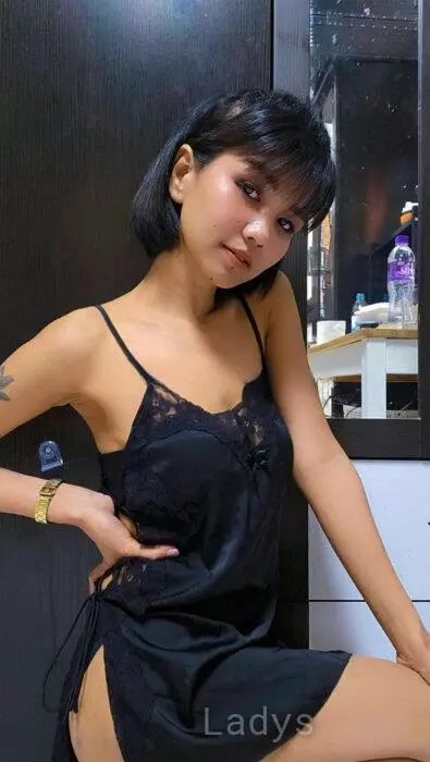 Starlaa, 26 years beautiful nude Bali escorts girl, height 156 sm, Weight 40 kg