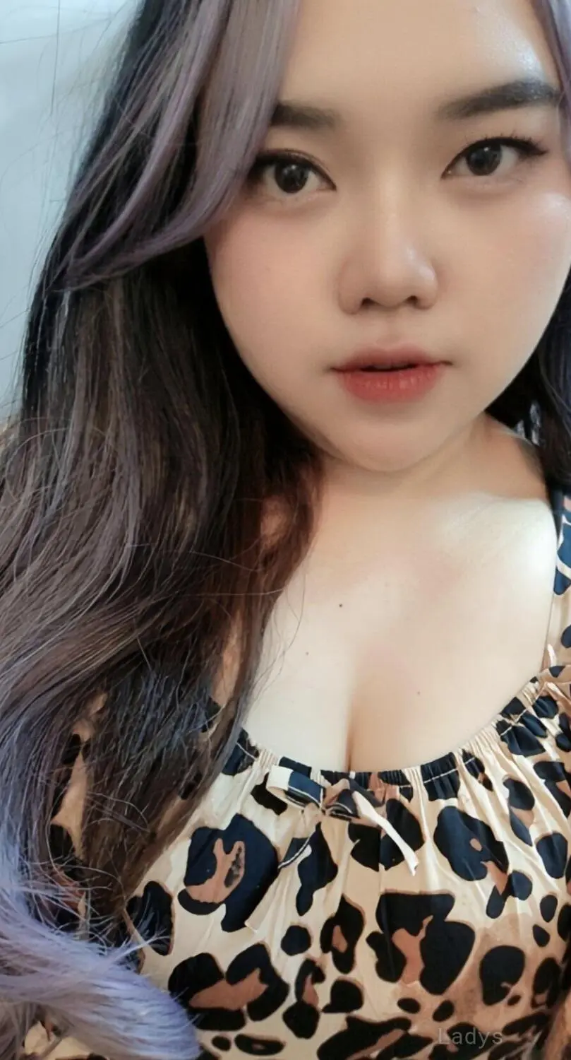 Zefa, 25 years beautiful nude Bali escorts girl, height 167 sm, Weight  kg