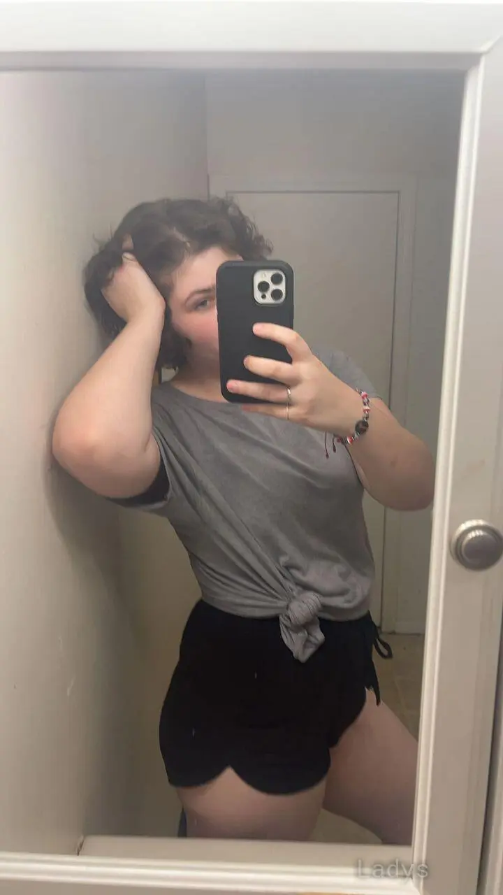Georgia Emilier, 24 years old Baltimore escort girl with big tits, height 167 sm, Weight 60 kg