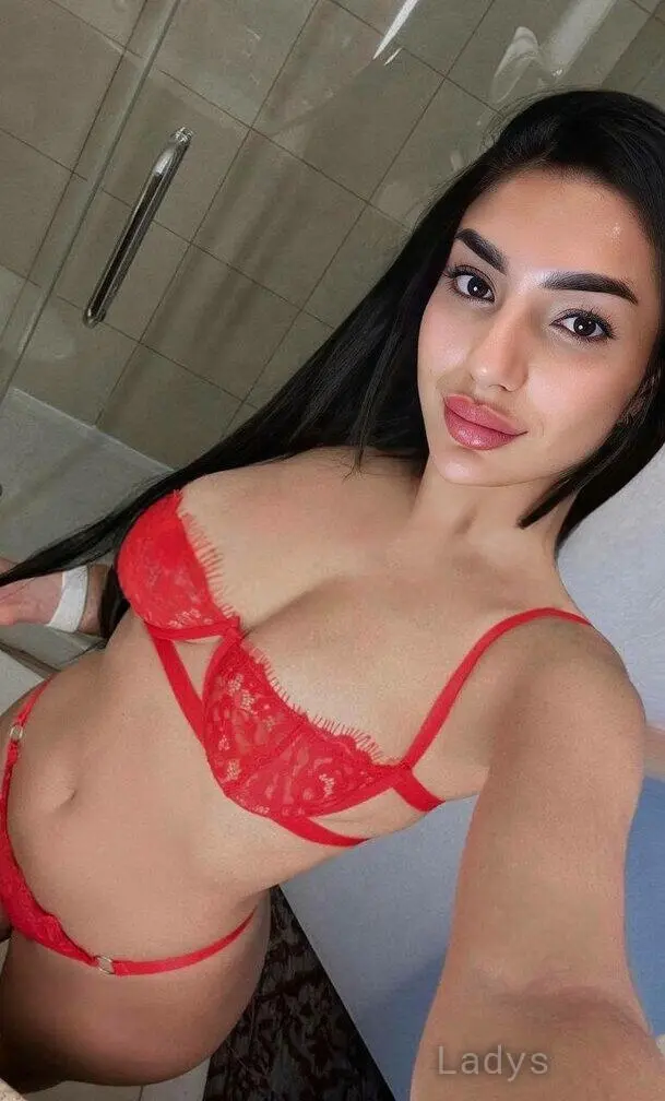 Giorgina, 22 years beautiful nude Baltimore escorts girl, height 161 sm, Weight 45 kg