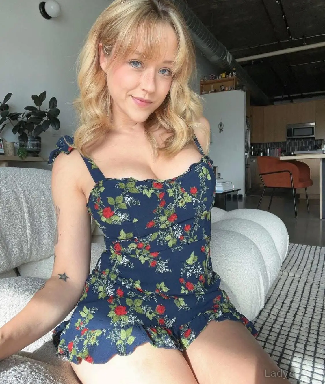 Jessica, 30 years beautiful nude Baltimore escorts girl, height 173 sm, Weight 58 kg