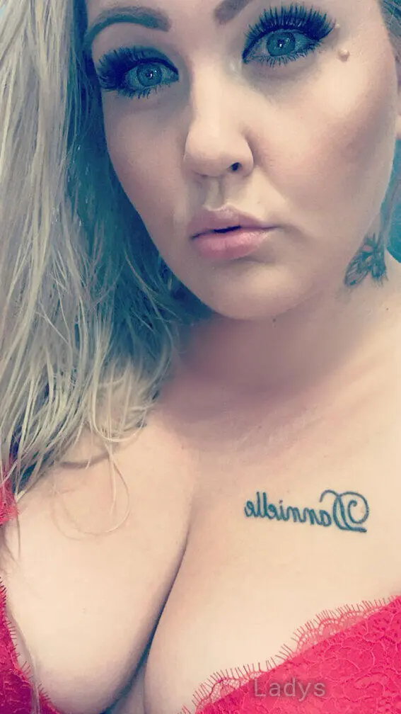 Lexi, 28 years beautiful nude Baltimore escorts girl, height 169 sm, Weight 65 kg