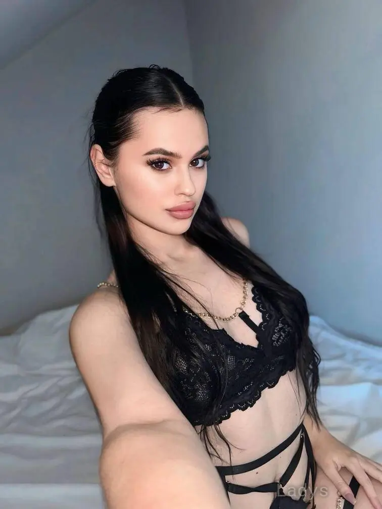 LUCIANA, 21 years beautiful nude Baltimore escorts girl, height 155 sm, Weight 55 kg