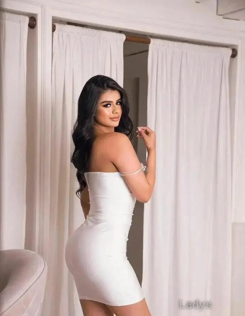 NICOLE, 23 years beautiful nude Baltimore escorts girl, height 170 sm, Weight 60 kg