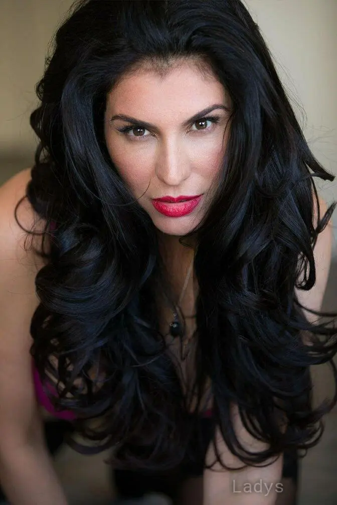 VALENTINA RICCI, 38 years beautiful nude Baltimore escorts girl, height 170 sm, Weight 58 kg