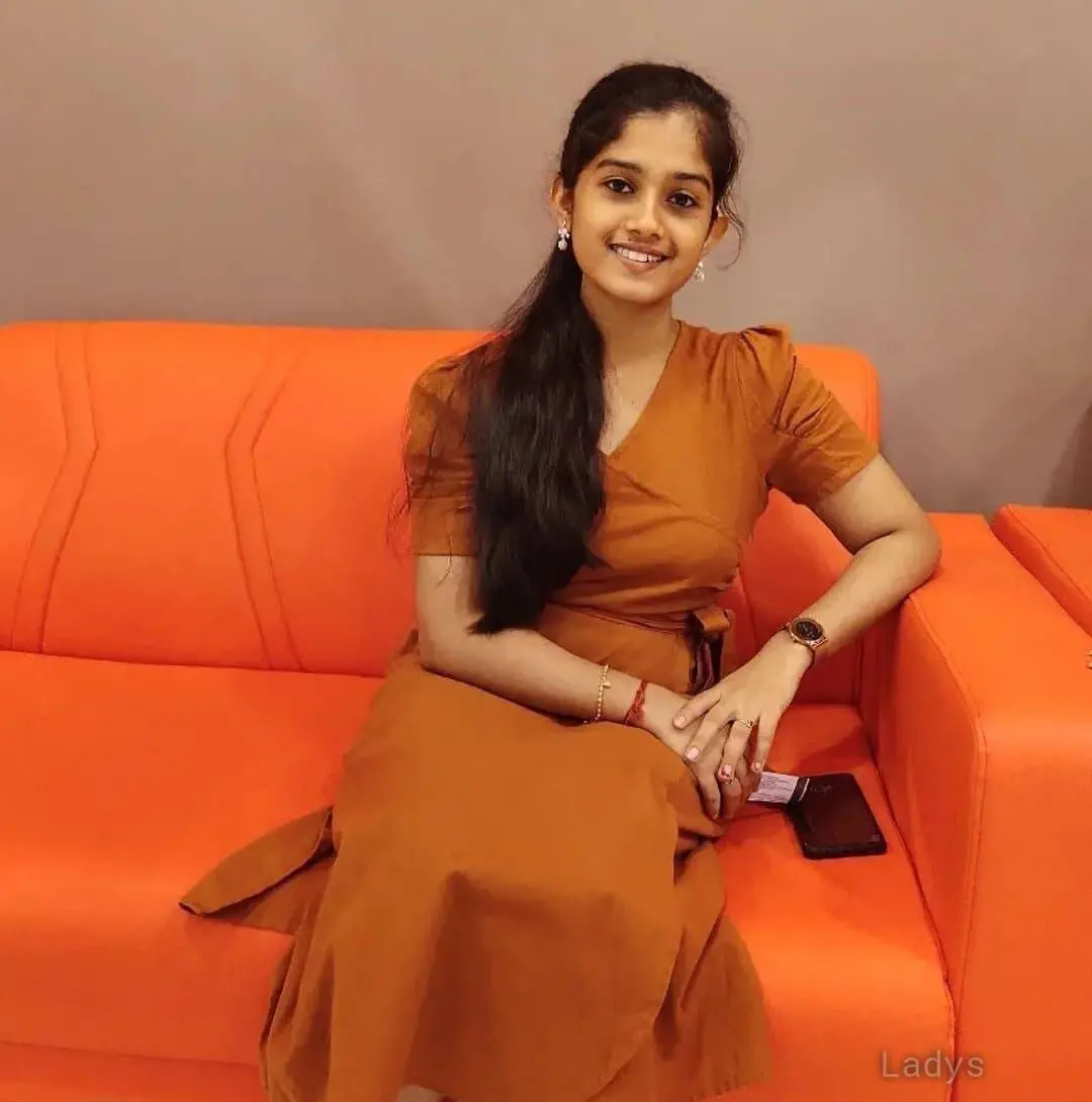 Anamika, 23 years old Bangalore escort girl with big tits, height 154 sm, Weight  kg