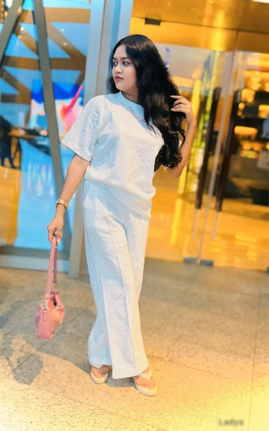 Ananya, 24 years old Bangalore escort girl with big tits, height 166 sm, Weight kg