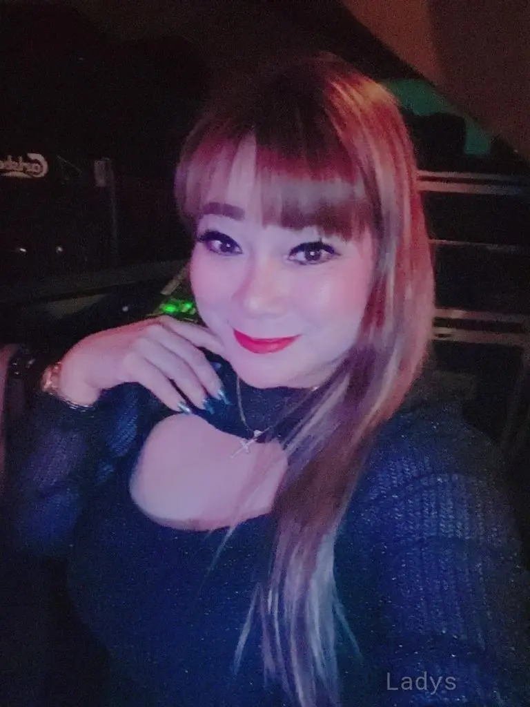 Dimple, 35 years old Bangalore escort girl with big tits, height 155 sm, Weight  kg-1