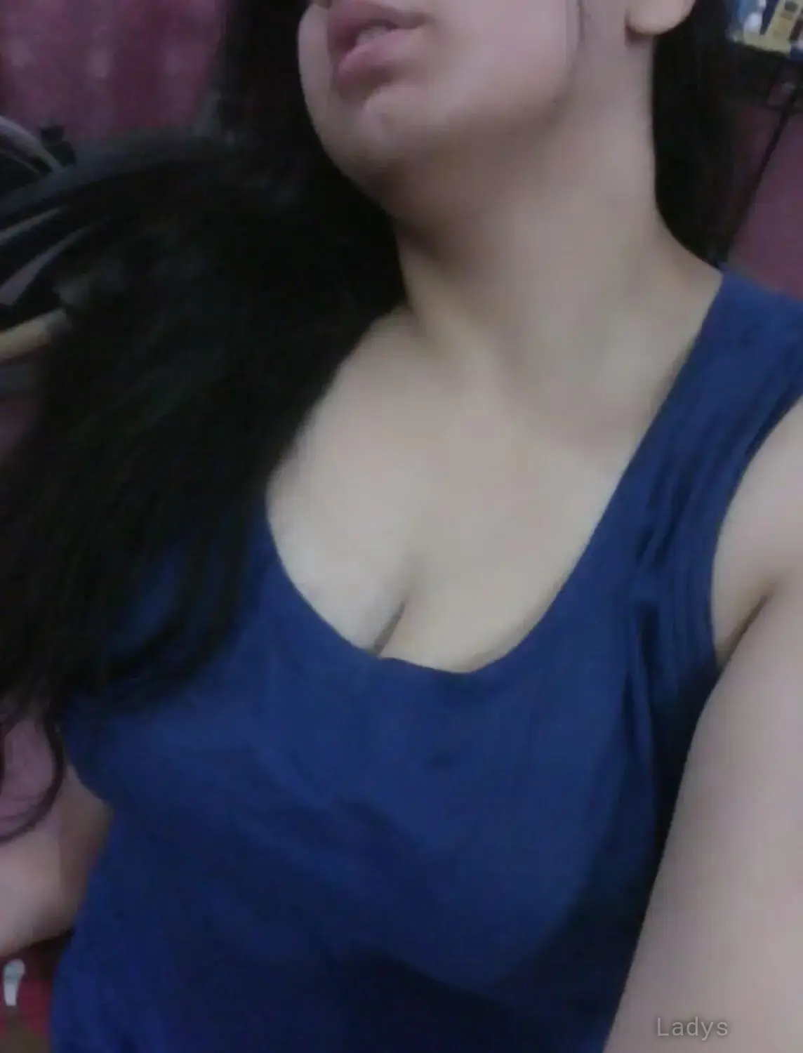Dipti, 25 years old Bangalore escort girl with big tits, height 169 sm, Weight 60 kg