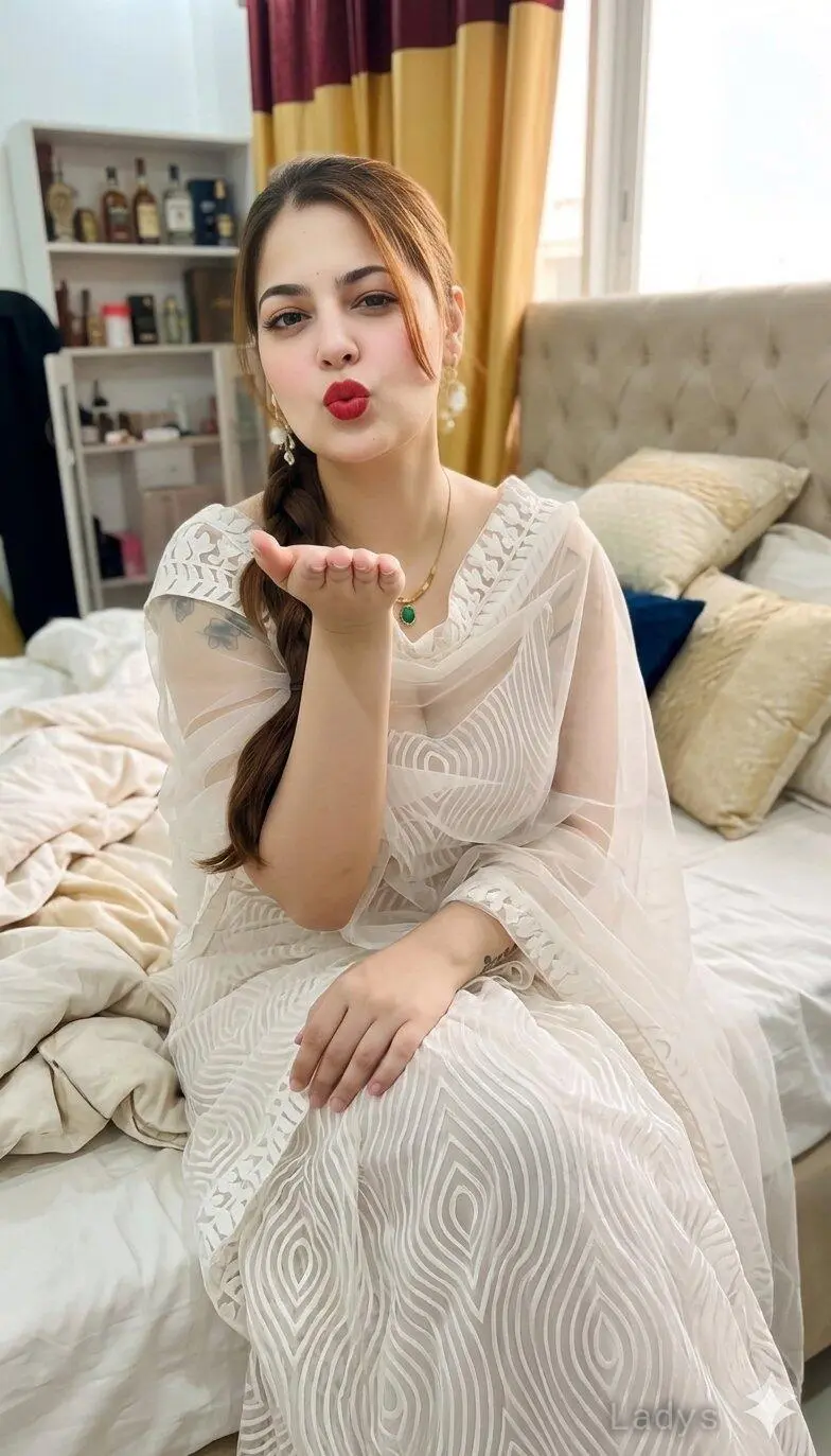 Kajal, 21 years old Bangalore escort girl with big tits, height  sm, Weight  kg