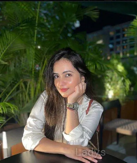 Prakhya, 23 years old Bangalore escort girl with big tits, height 154 sm, Weight kg