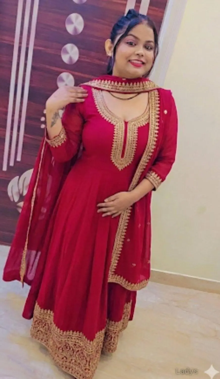 Tamara, 22 years old Bangalore escort girl with big tits, height 160 sm, Weight kg