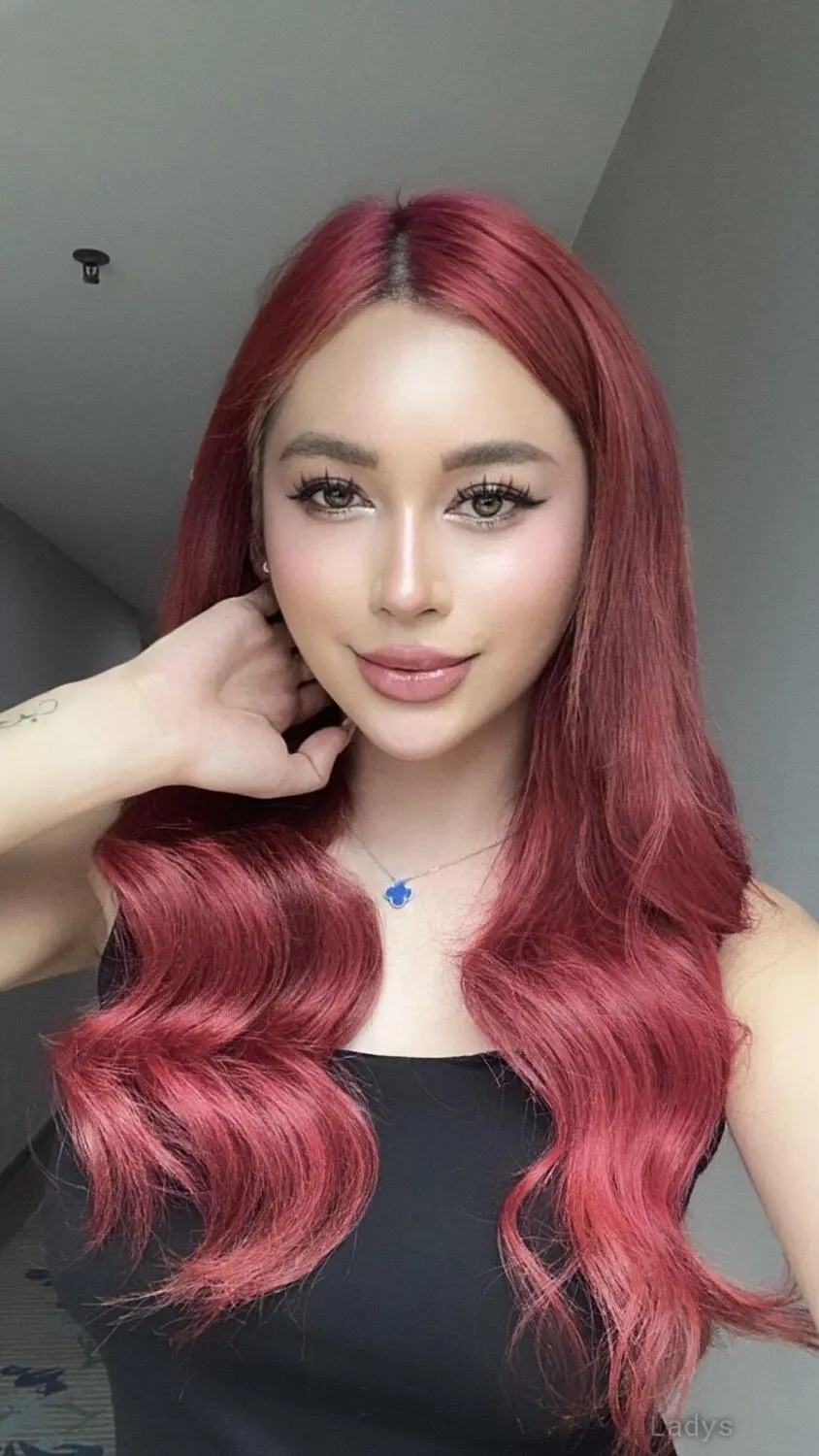 Phoebe, 25 years asian escorts girl, height 170 sm, Weight  kg, Bangkok eacort