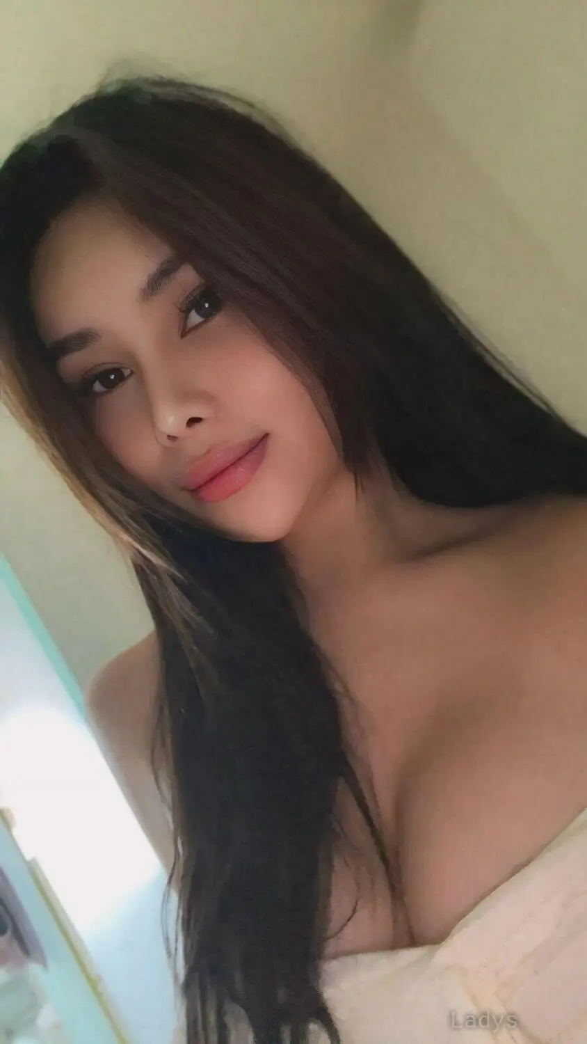Sofía, 23 years asian escorts girl, height 160 sm, Weight  kg, Bangkok eacort