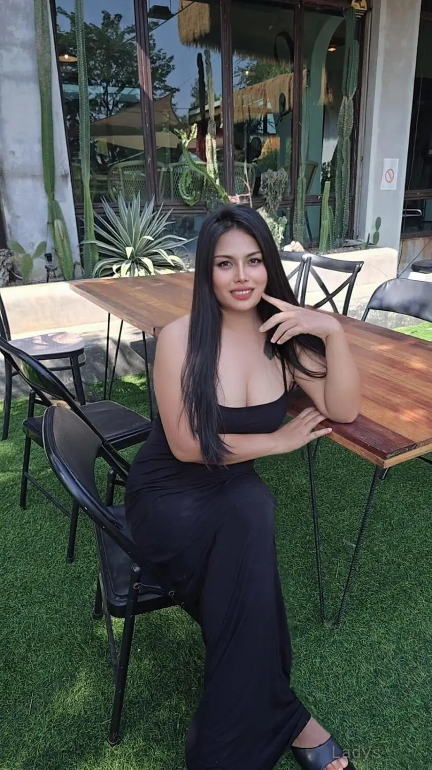 Chana, 27 years old Bangkok escort girl with big tits, height 158 sm, Weight  kg
