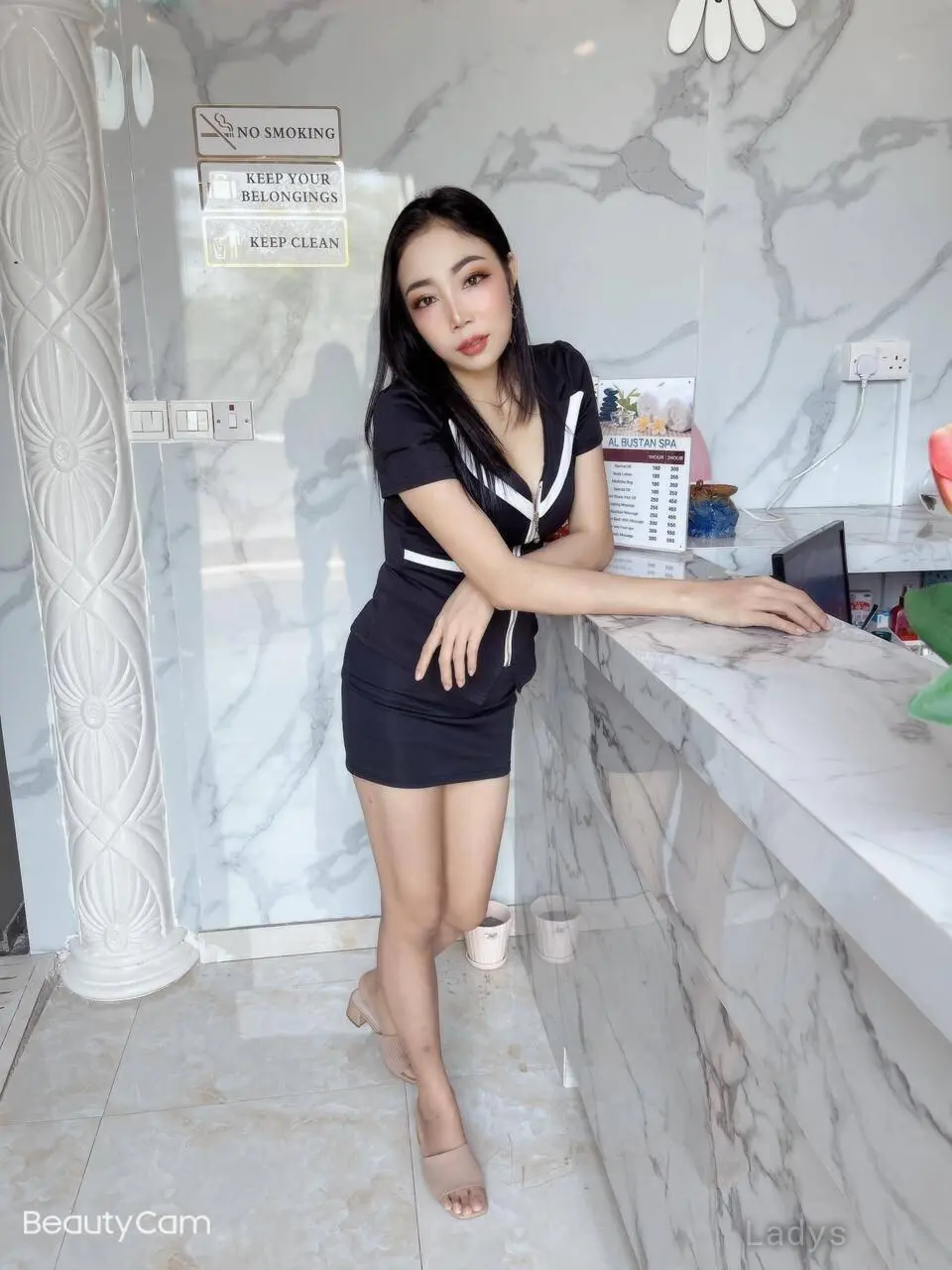 Lucky,  years old Bangkok escort girl with big tits, height  sm, Weight  kg