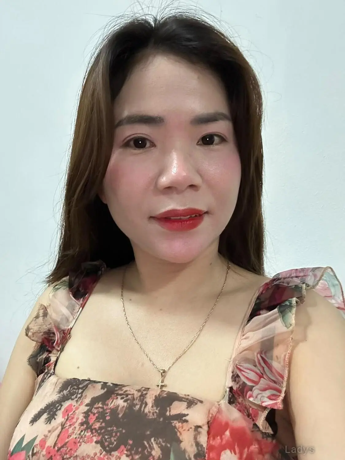 Mia, years old Bangkok escort girl with big tits, height sm, Weight kg