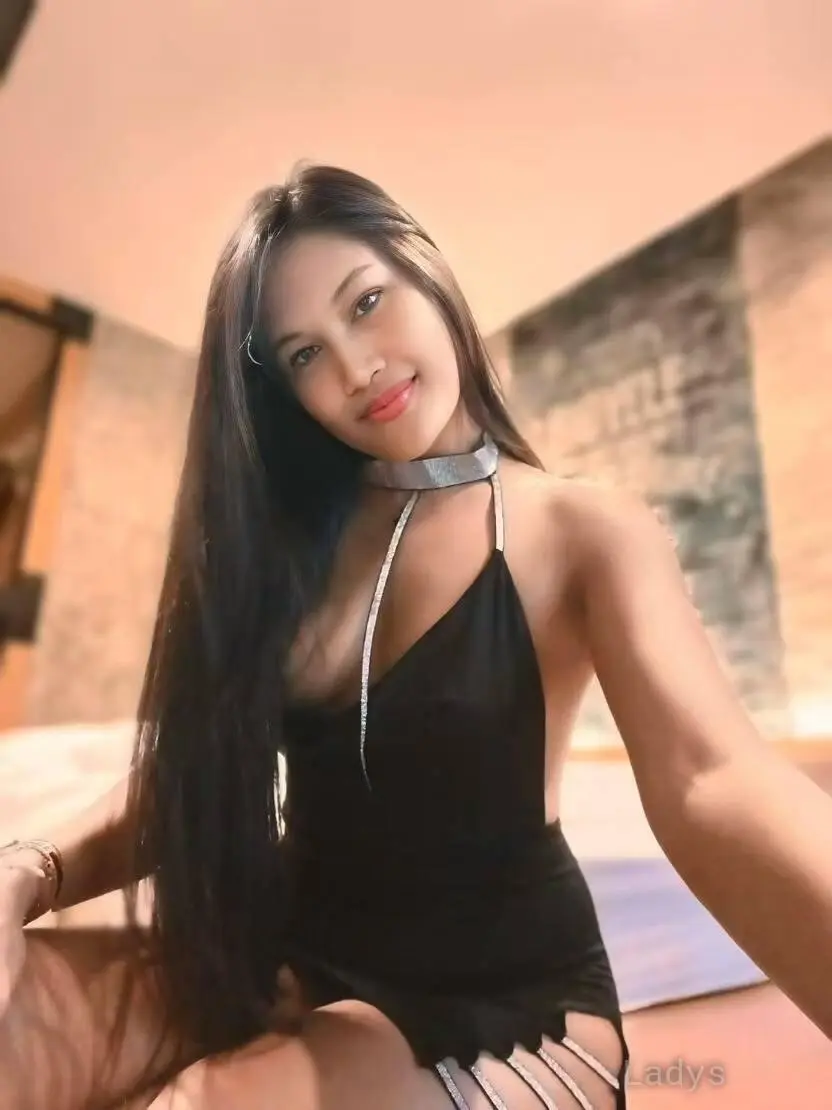 Jenny, 26 years beautiful nude Bangkok escorts girl, height 162 sm, Weight  kg