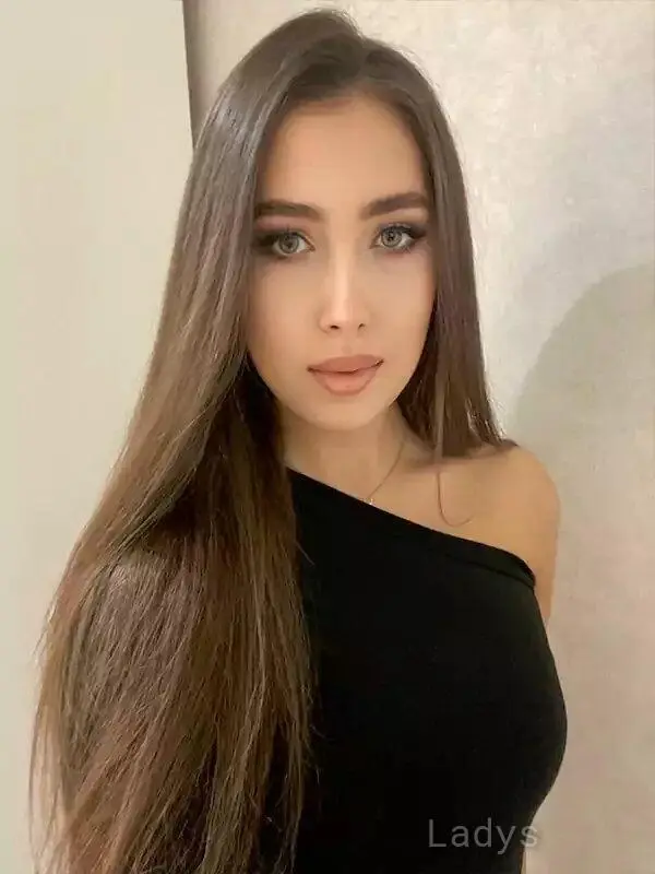 Jullie, 23 years beautiful nude Bangkok escorts girl, height 154 sm, Weight  kg