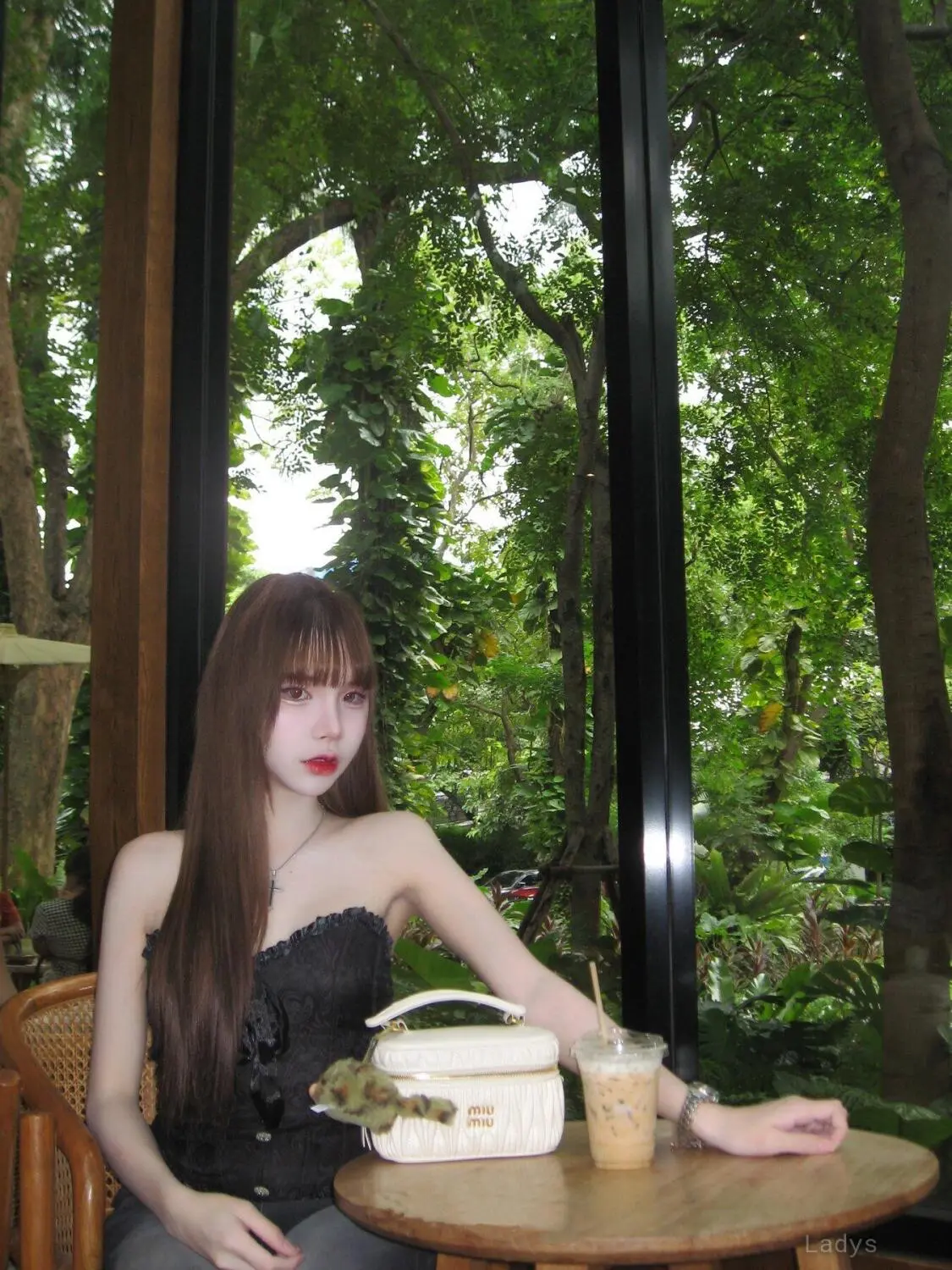 Naomi, 21 years sexy hot local Bangkok excorts girl, height 168 sm, Weight kg