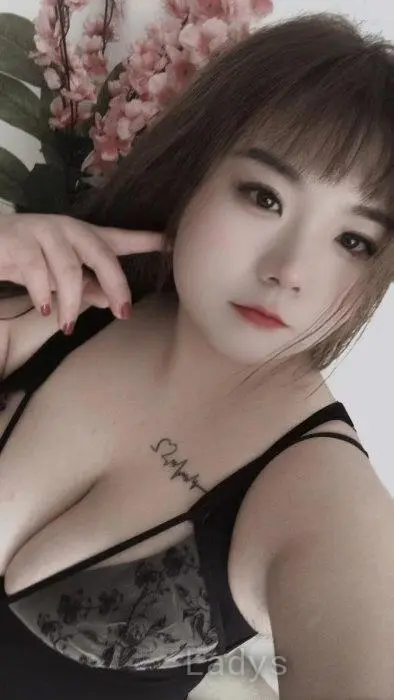 Xiangjiao, 27 years beautiful nude Bar escorts girl, height 168 sm, Weight 87 kg