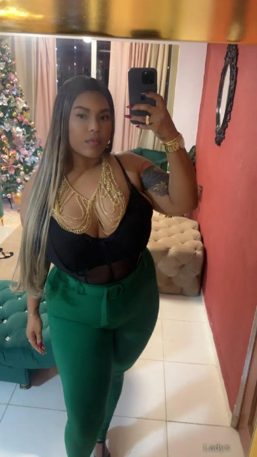 Yurimar, 30 years old Barbados escort girl with big tits, height 154 sm, Weight  kg
