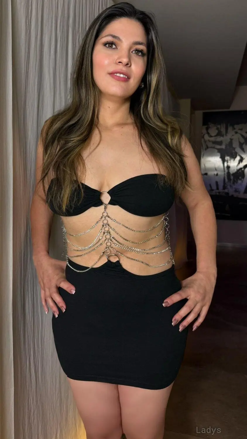 Alison, 25 years beautiful nude Barcelona escorts girl, height 166 sm, Weight  kg