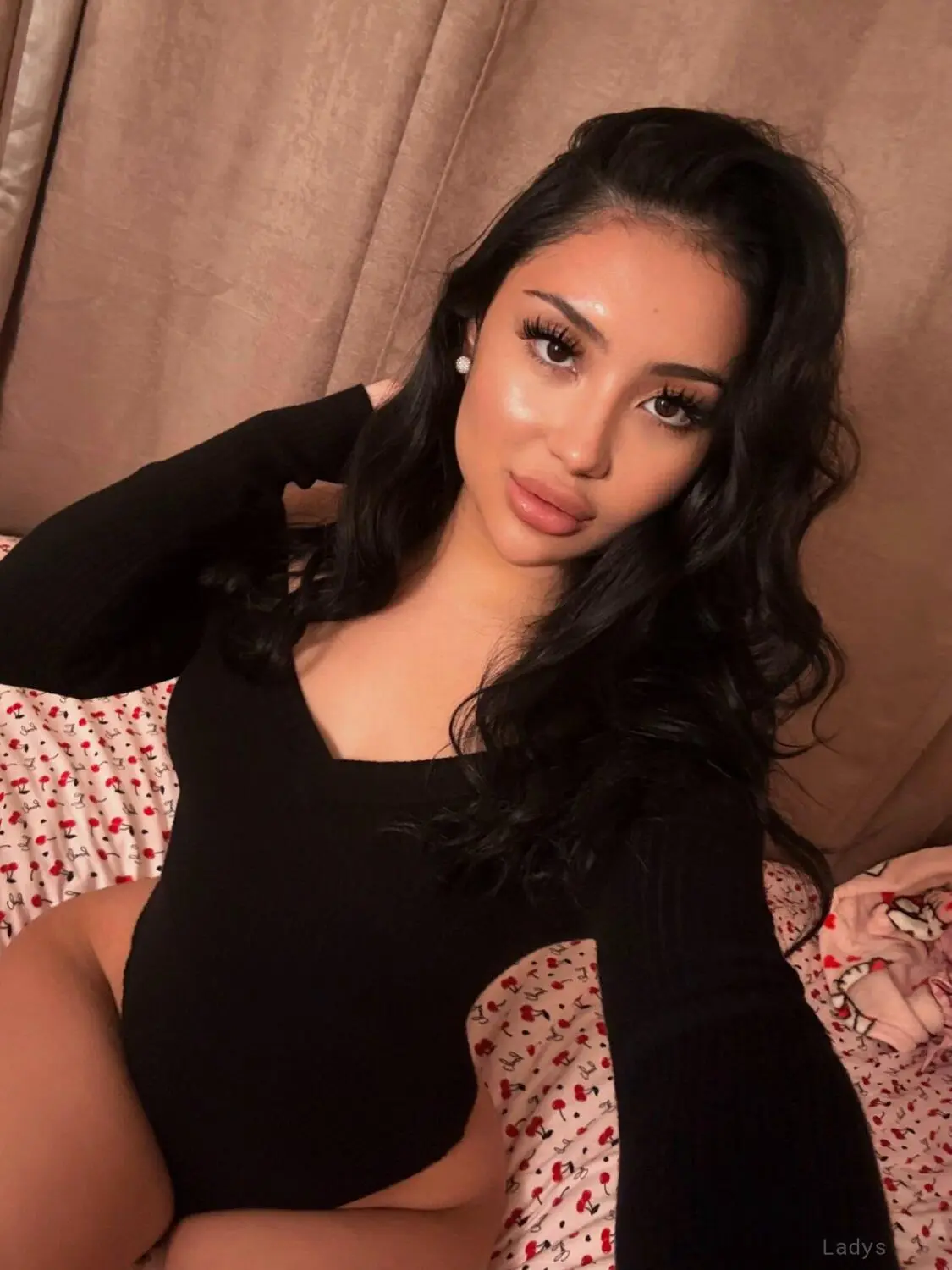As, 25 years beautiful nude Barcelona escorts girl, height 168 sm, Weight 64 kg