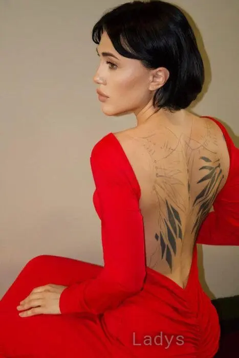 Nic, 24 years beautiful nude Batumi escorts girl, height 169 sm, Weight 58 kg