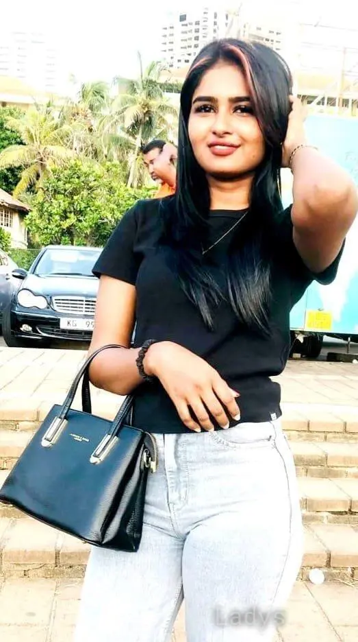 Mashi,  years ebony escorts girl, height  sm, Weight  kg, bedpage Colombo