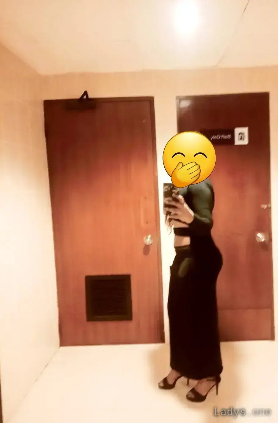 Nicola, 27 years ebony escorts girl, height 165 sm, Weight kg, bedpage Colombo