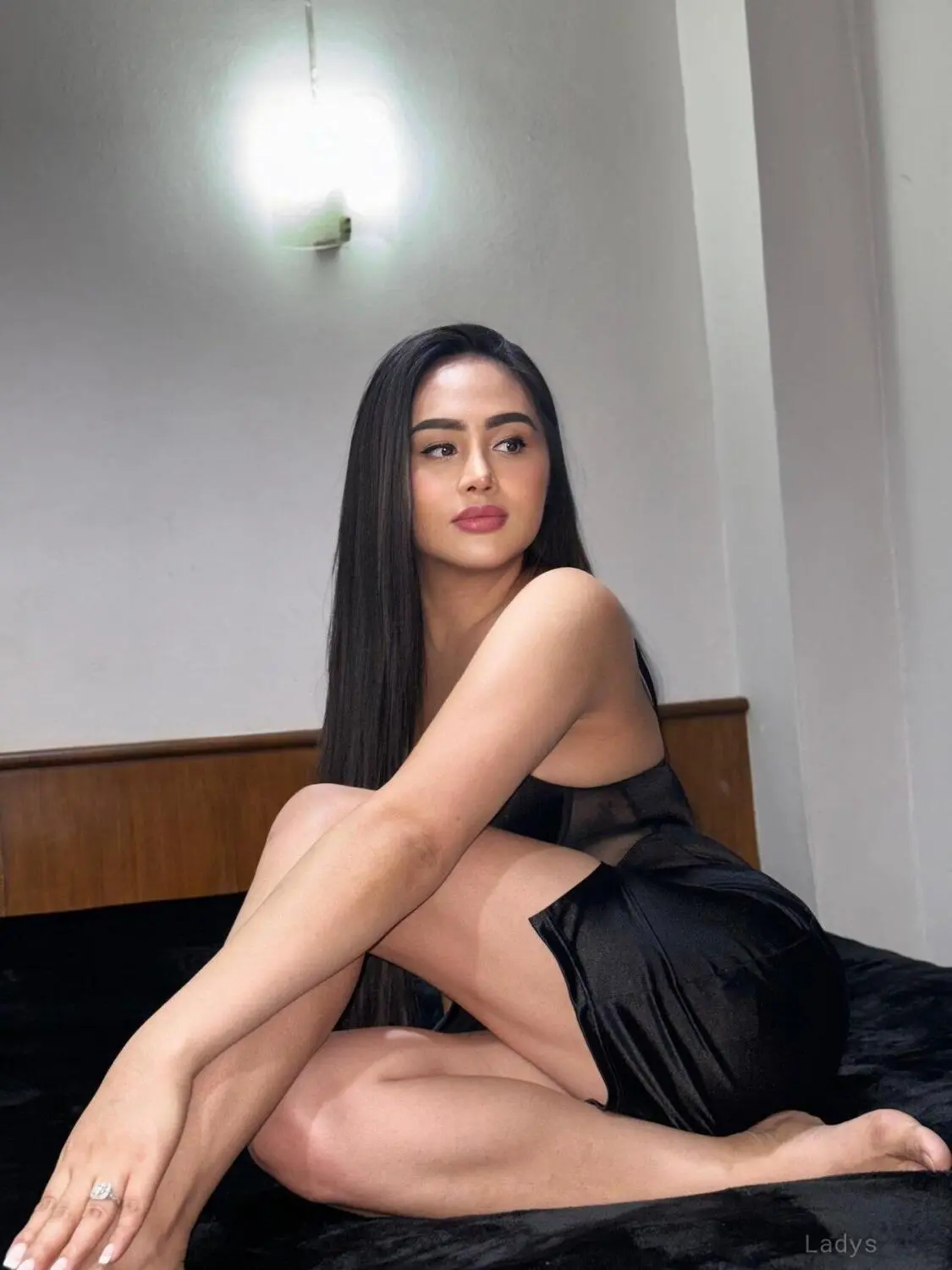Angela, 24 years ebony escorts girl, height 163 sm, Weight  kg, bedpage Dubai