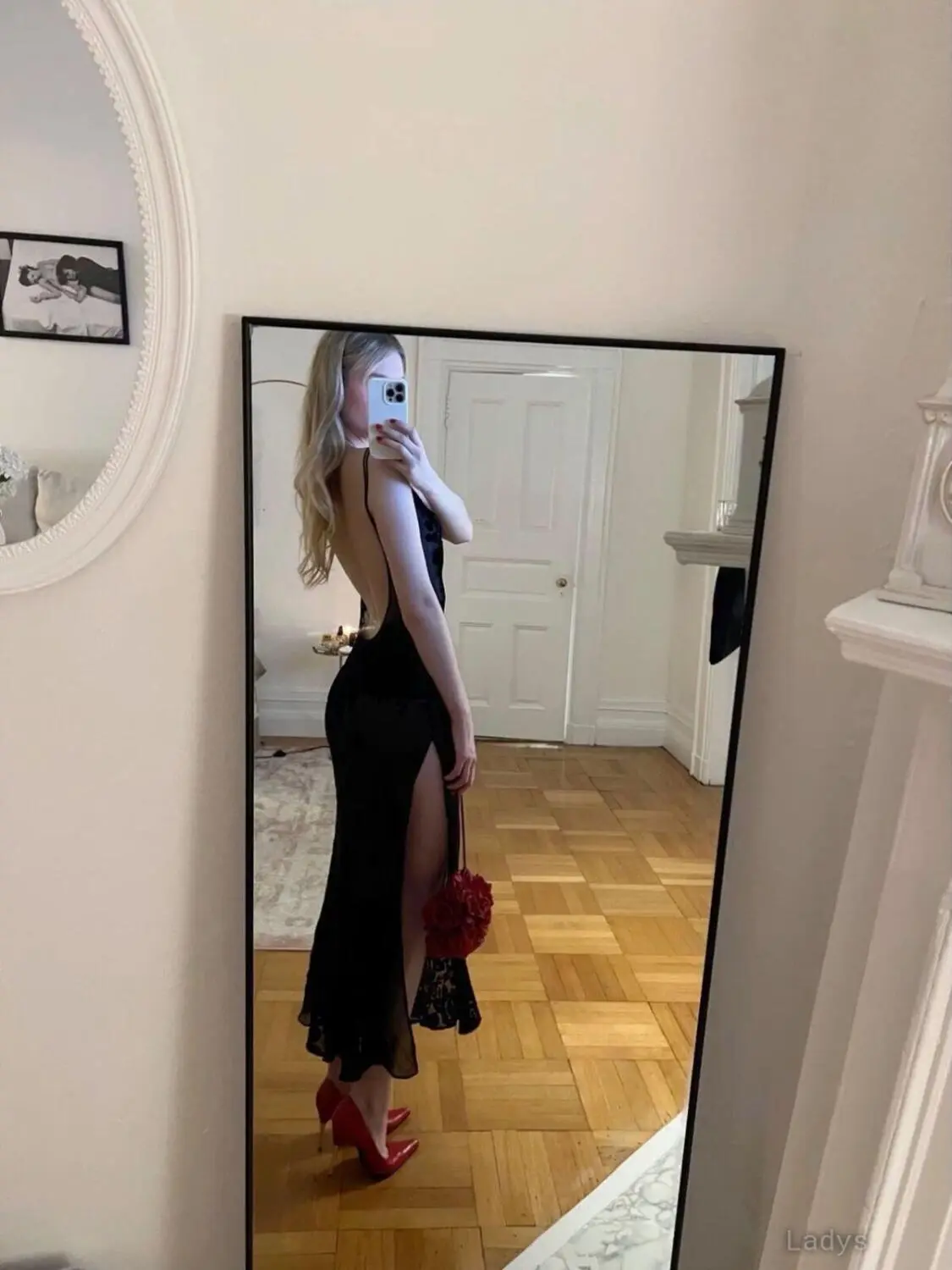 Ariel, 21 years ebony escorts girl, height 172 sm, Weight  kg, bedpage Dubai