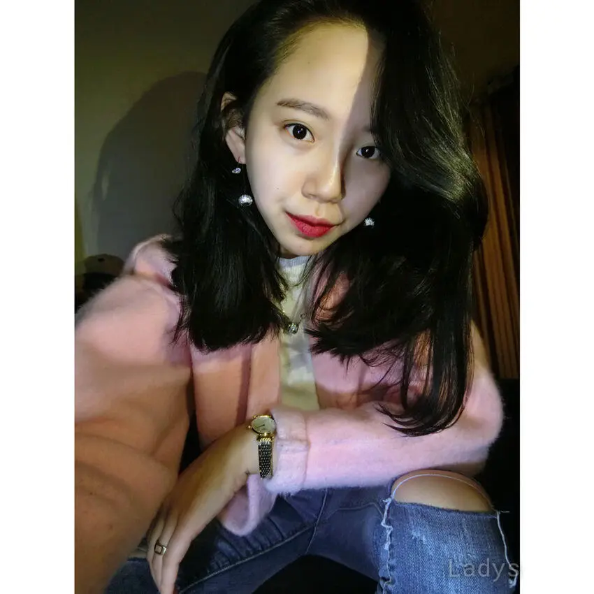 Cherry, 22 years ebony escorts girl, height 165 sm, Weight  kg, bedpage Dubai