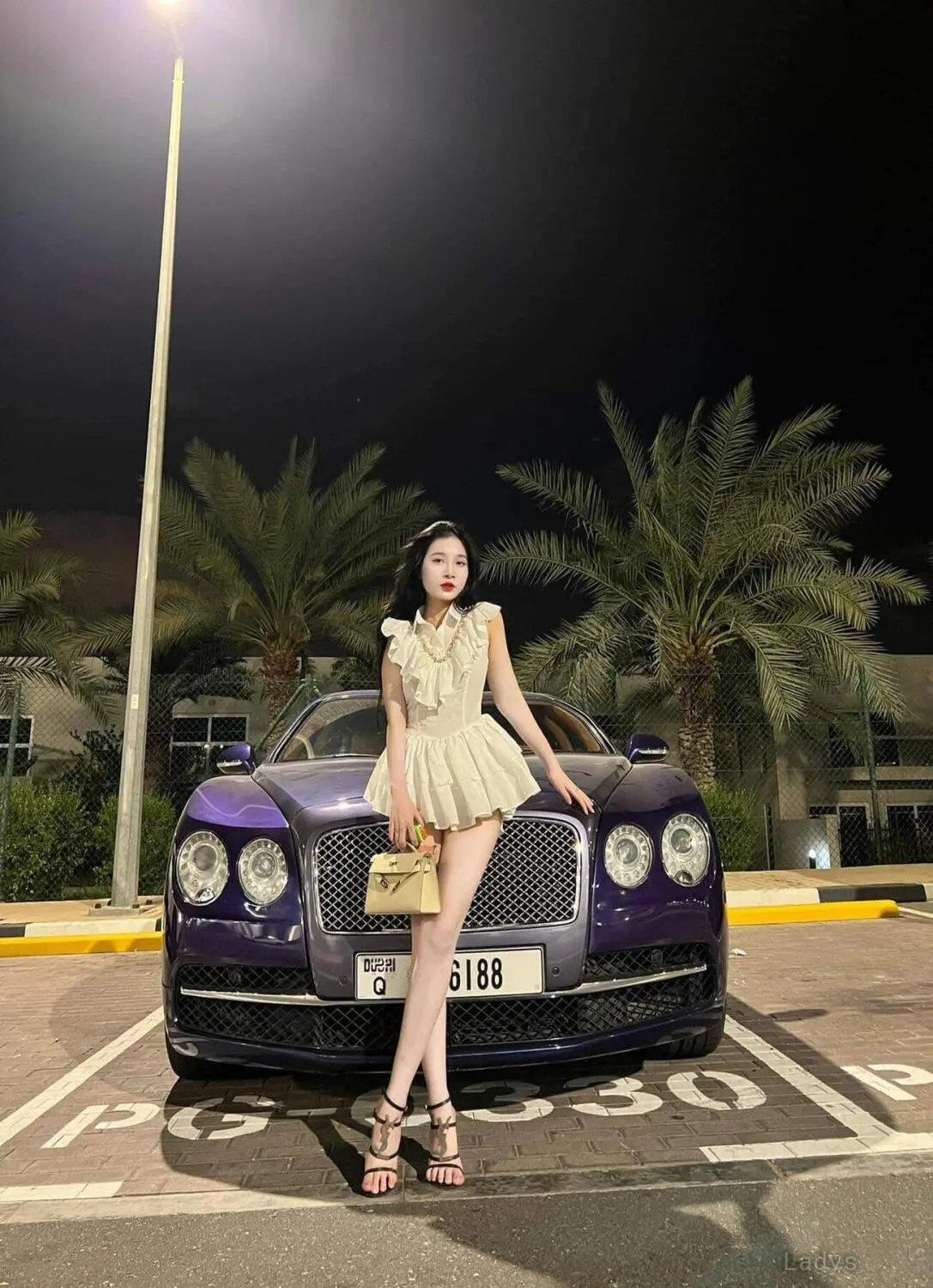Maye Lee, 22 years ebony escorts girl, height 165 sm, Weight  kg, bedpage Dubai