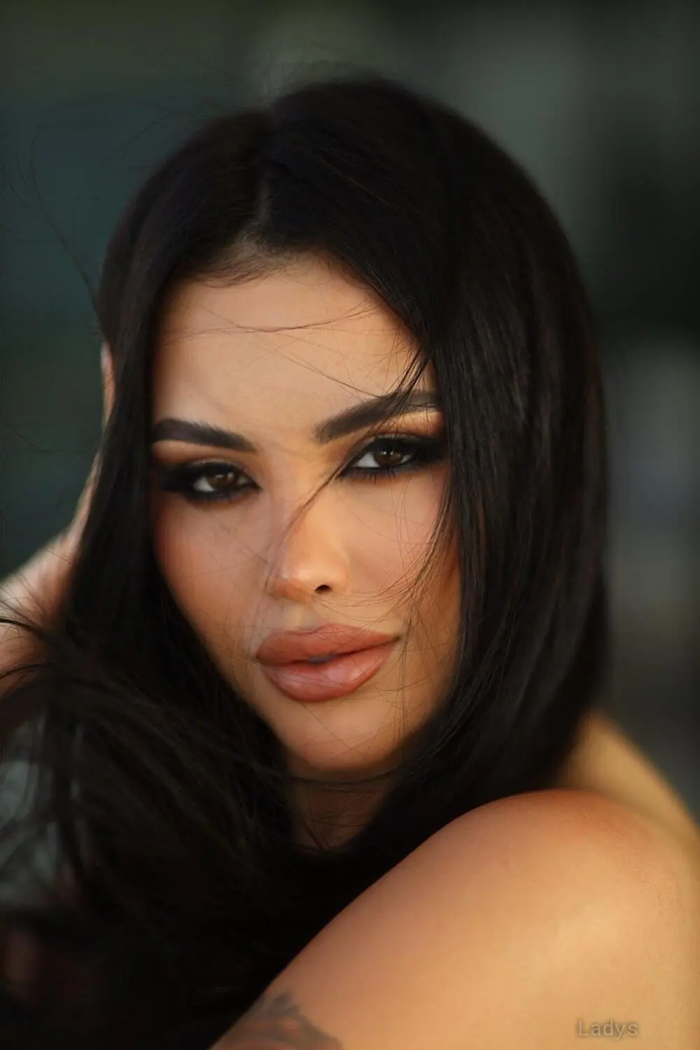 Sara, 24 years ebony escorts girl, height 157 sm, Weight kg, bedpage Dubai