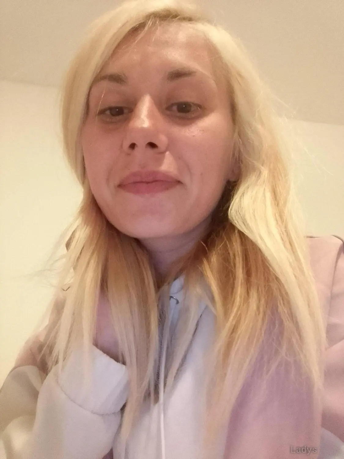 Tecom, 27 years ebony escorts girl, height sm, Weight kg, bedpage Dubai