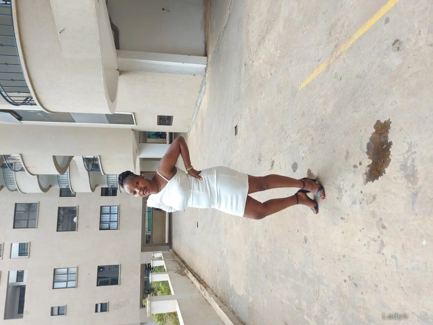 Mitchell, 21 years ebony escorts girl, height 164 sm, Weight kg, bedpage Hamilton