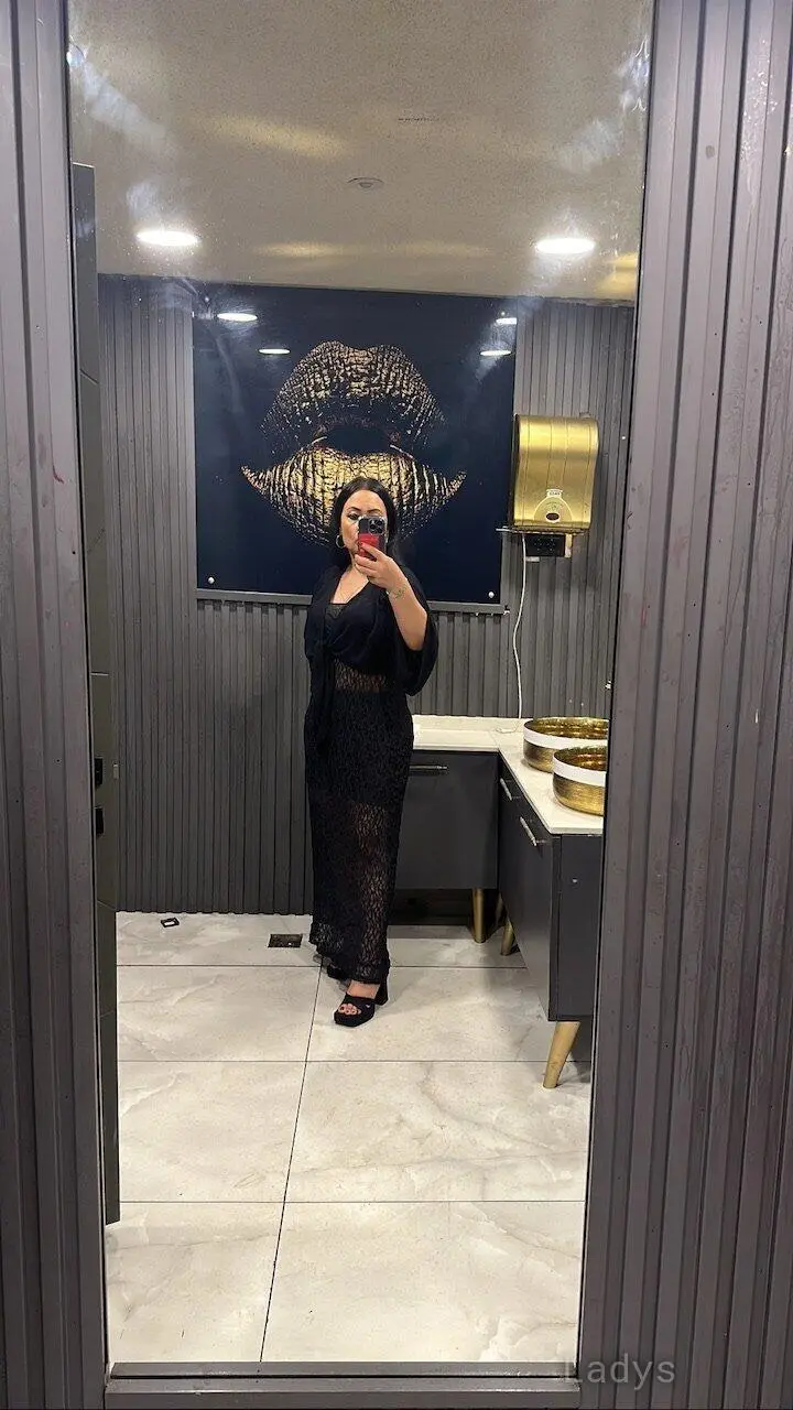 Zaira, 32 years ebony escorts girl, height 160 sm, Weight  kg, bedpage Istanbul